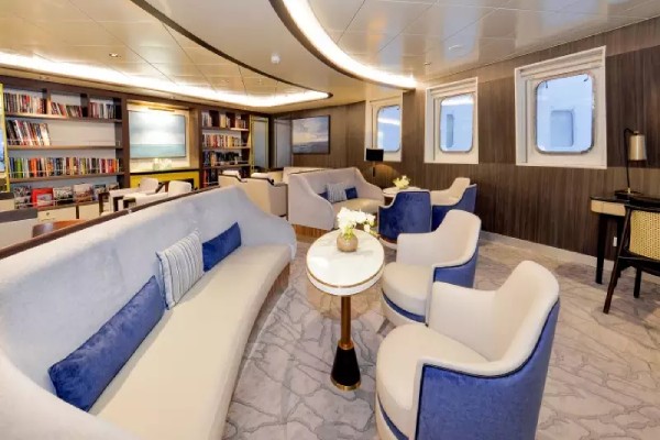 Ocean Explorer Gallery Image